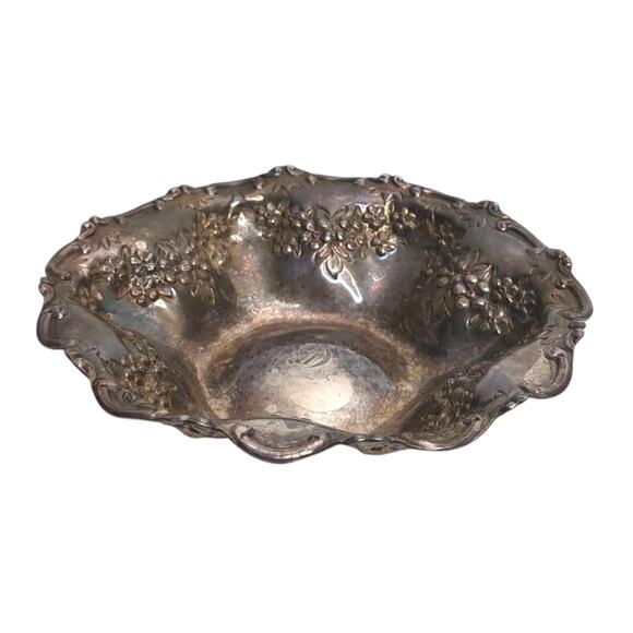 Mappin & Webb Prince's Plate Small Round Grapes Trinket Dish London Sheffield - Picture 6 of 11